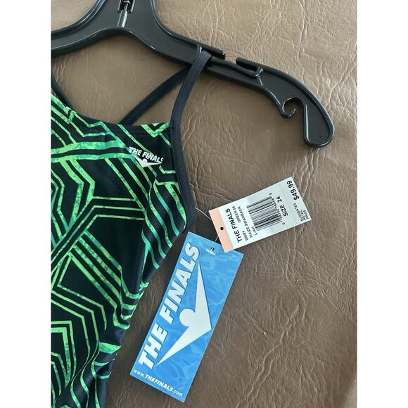 TYR The Finals youth Swanback Athletic One Piece Swimsuit Size 24 - Picture 2 of 3